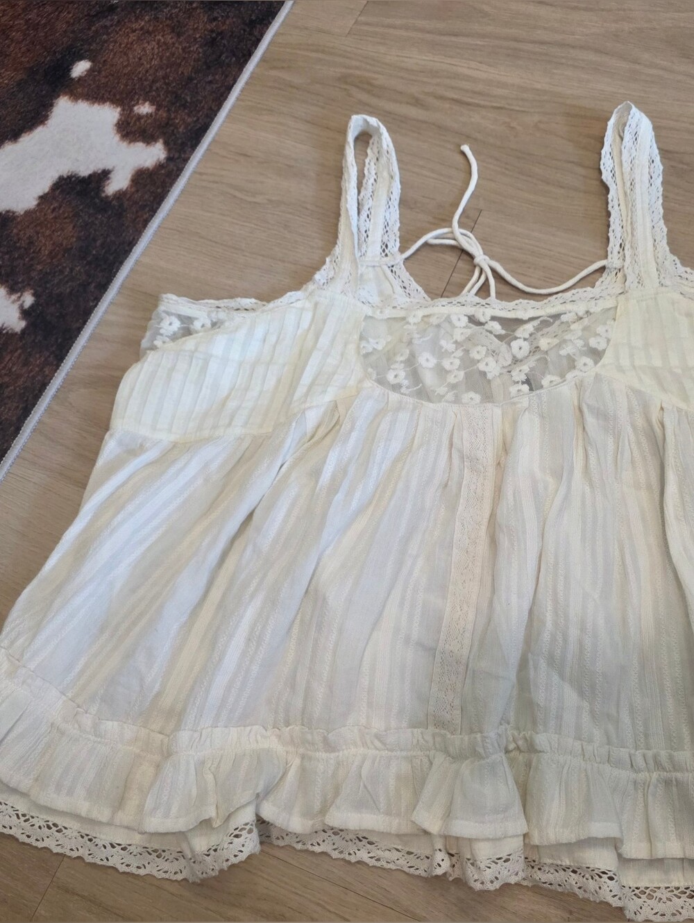 Anthropologie Cream Lace-Trim Ruffled Tank Top